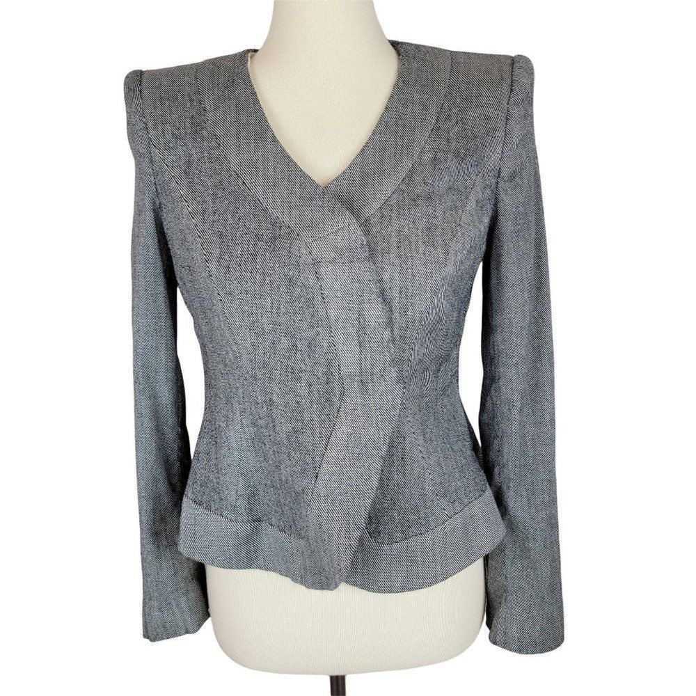 Vintage Armani Grey Twill Wool Fitted Cropped Collarless Jacket Made in Italy 8